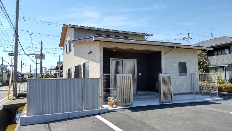 子育て支援センター『のんびり　ぴよっこ』　長浜市今川町243-18