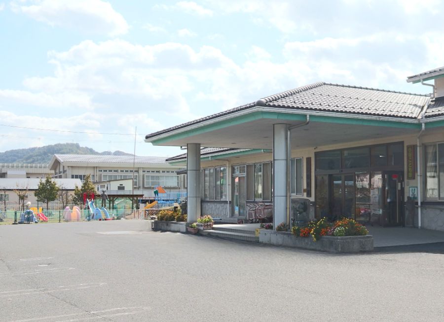 こども園の玄関です。